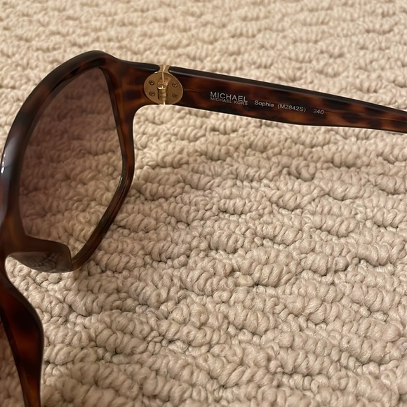 Michael Kors Sunglasses - Picture 6 of 11